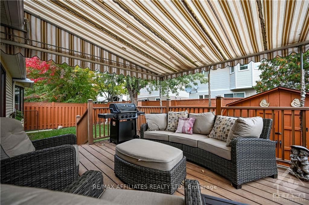 11 BASLAW Drive photo 29