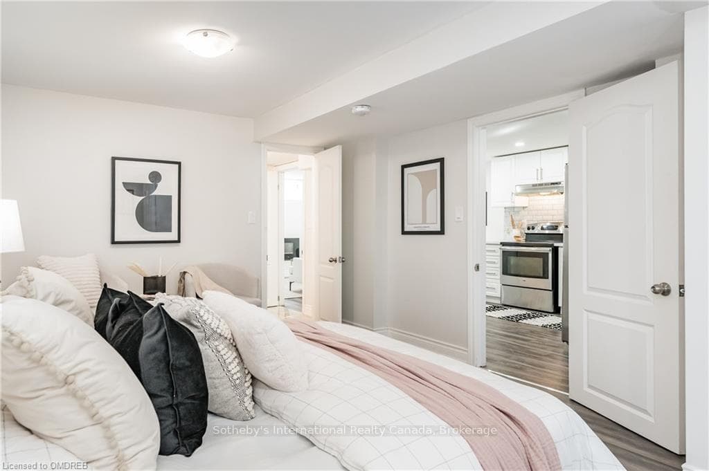 176 DAVID Avenue photo 21