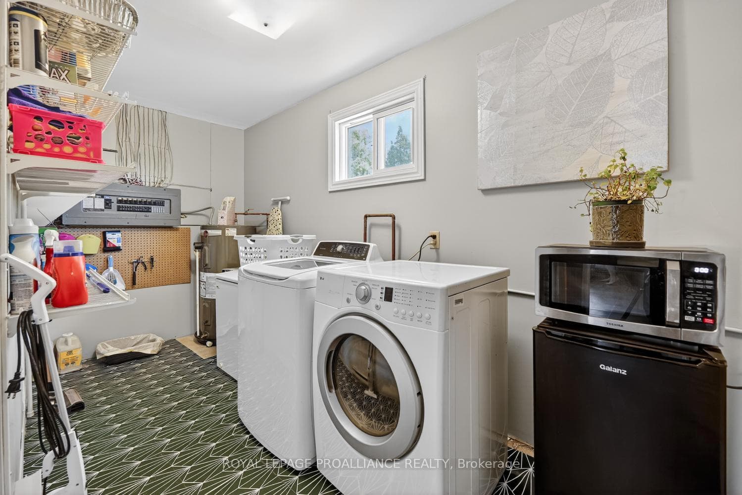 913 George Street photo 16