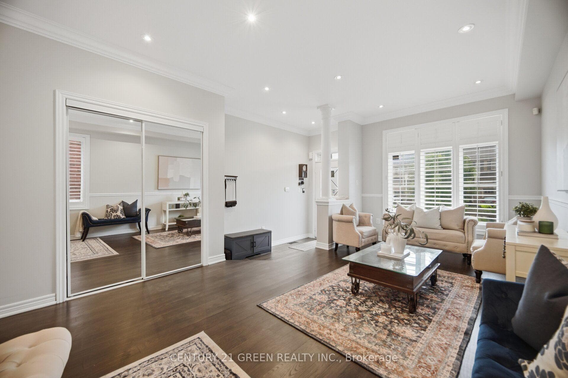 399 Savoline Boulevard photo 12