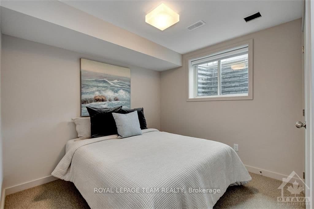 722 HORNED OWL Avenue photo 26