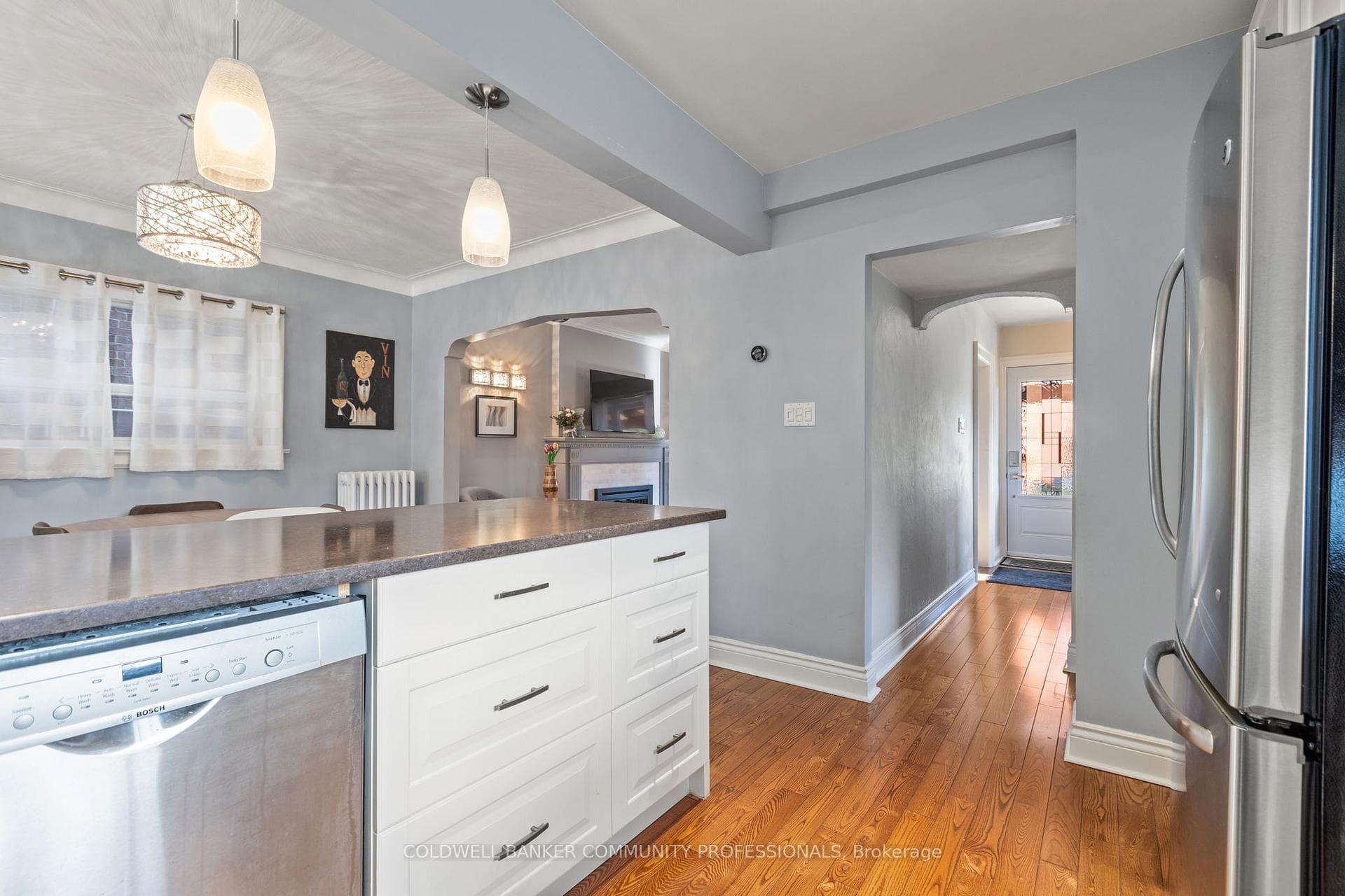2 Lankin Boulevard photo 14