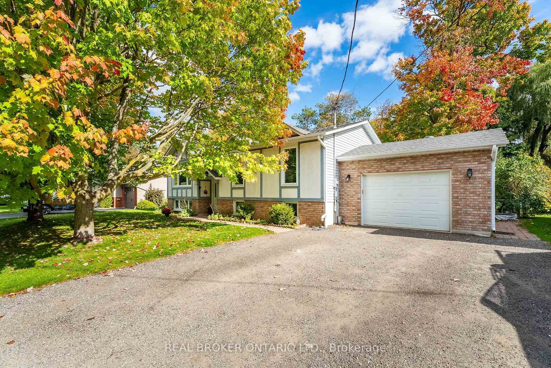 9 Pine Park Boulevard photo 46