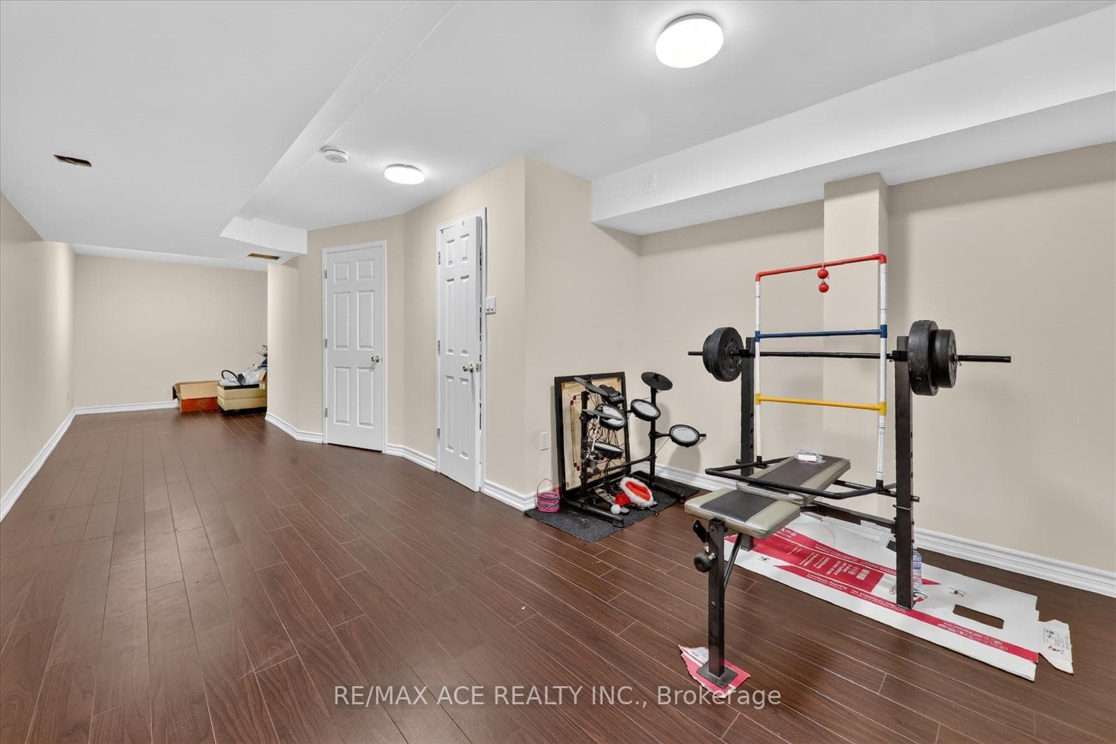 28 Hurst Drive photo 32
