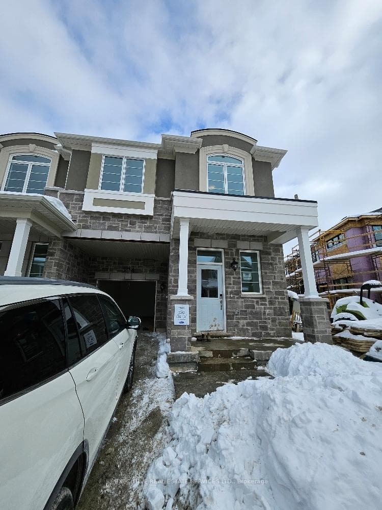 304 Starflower Place photo 1