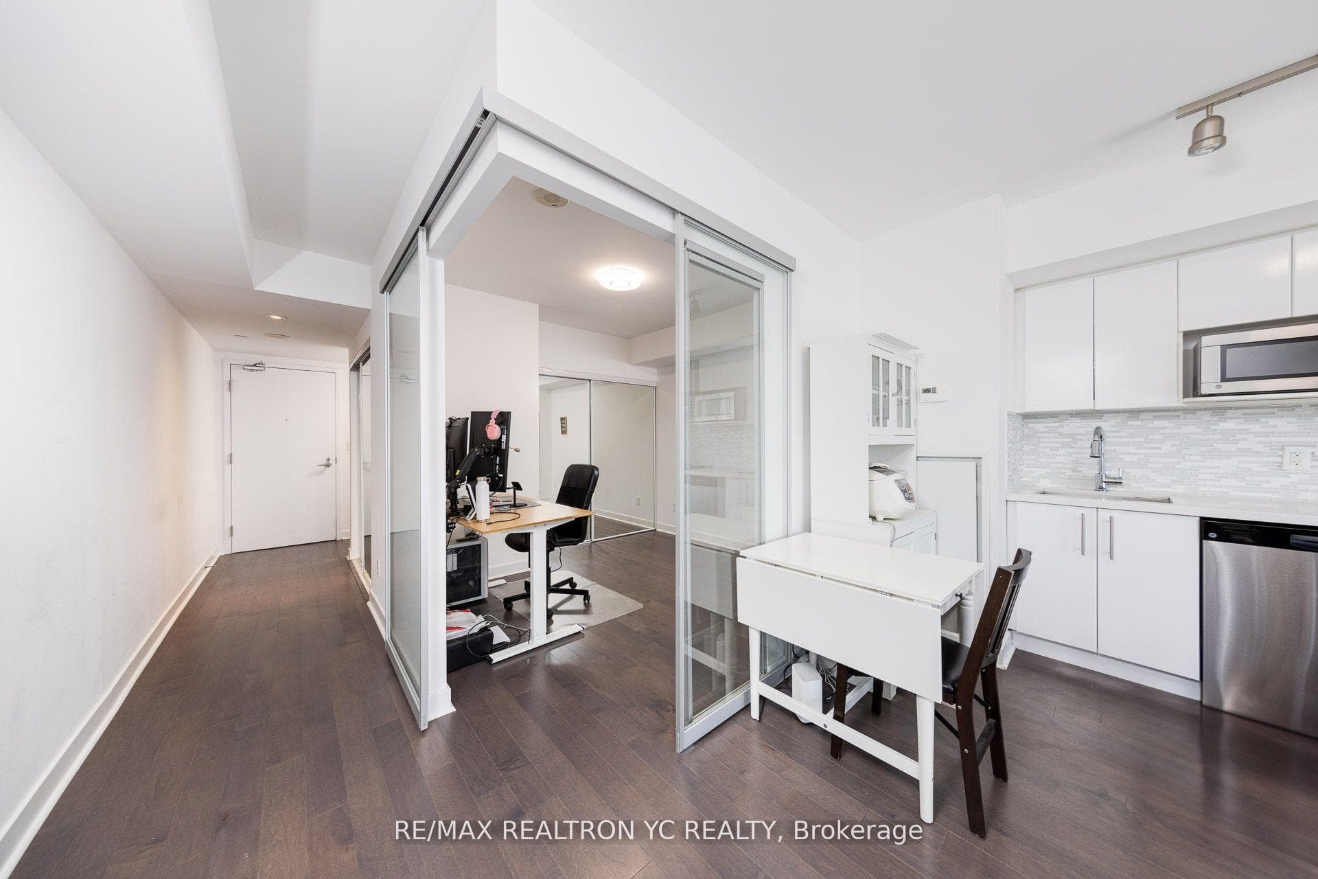 58 Orchard View Boulevard Unit 1808 photo 12