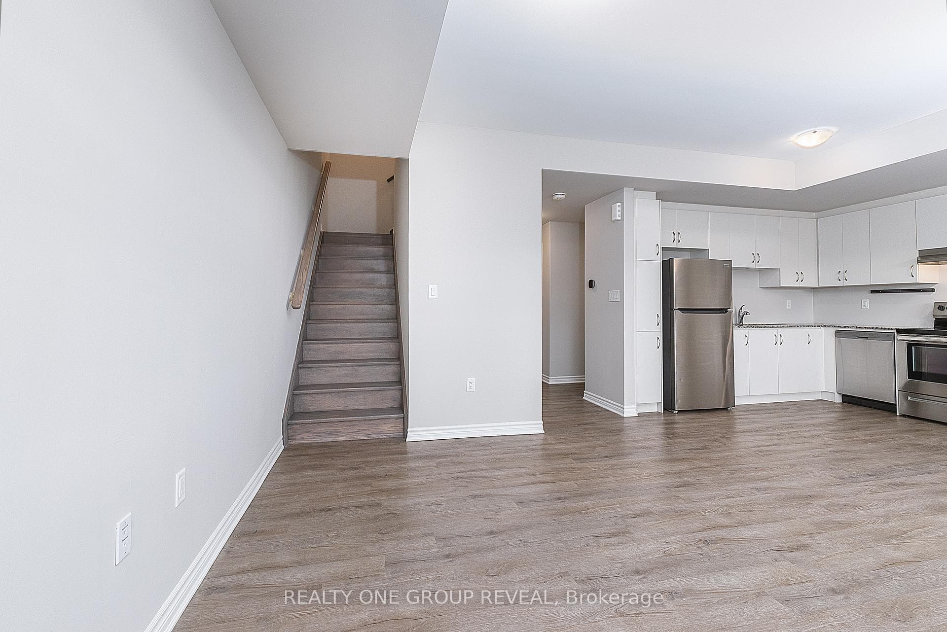 616 1034 Reflection Place Unit 72 photo 7