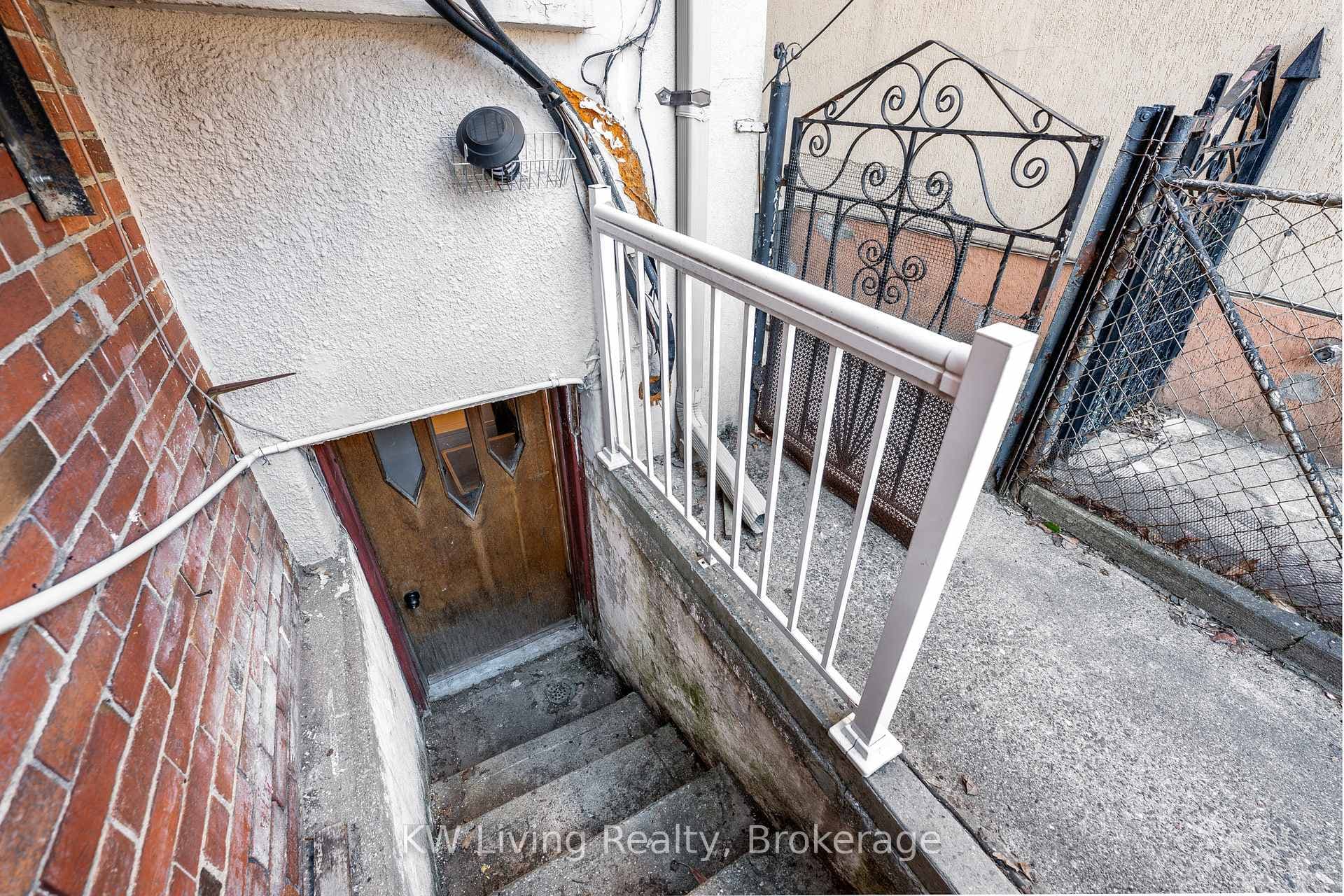 17 Treford Place photo 22