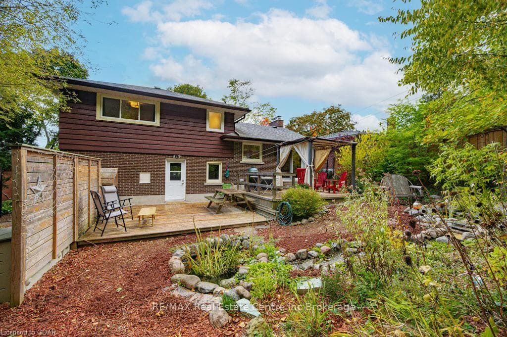 25 CALLANDER Drive photo 20
