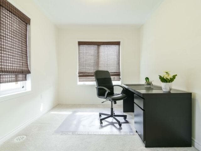 587 Allport Gate photo 14