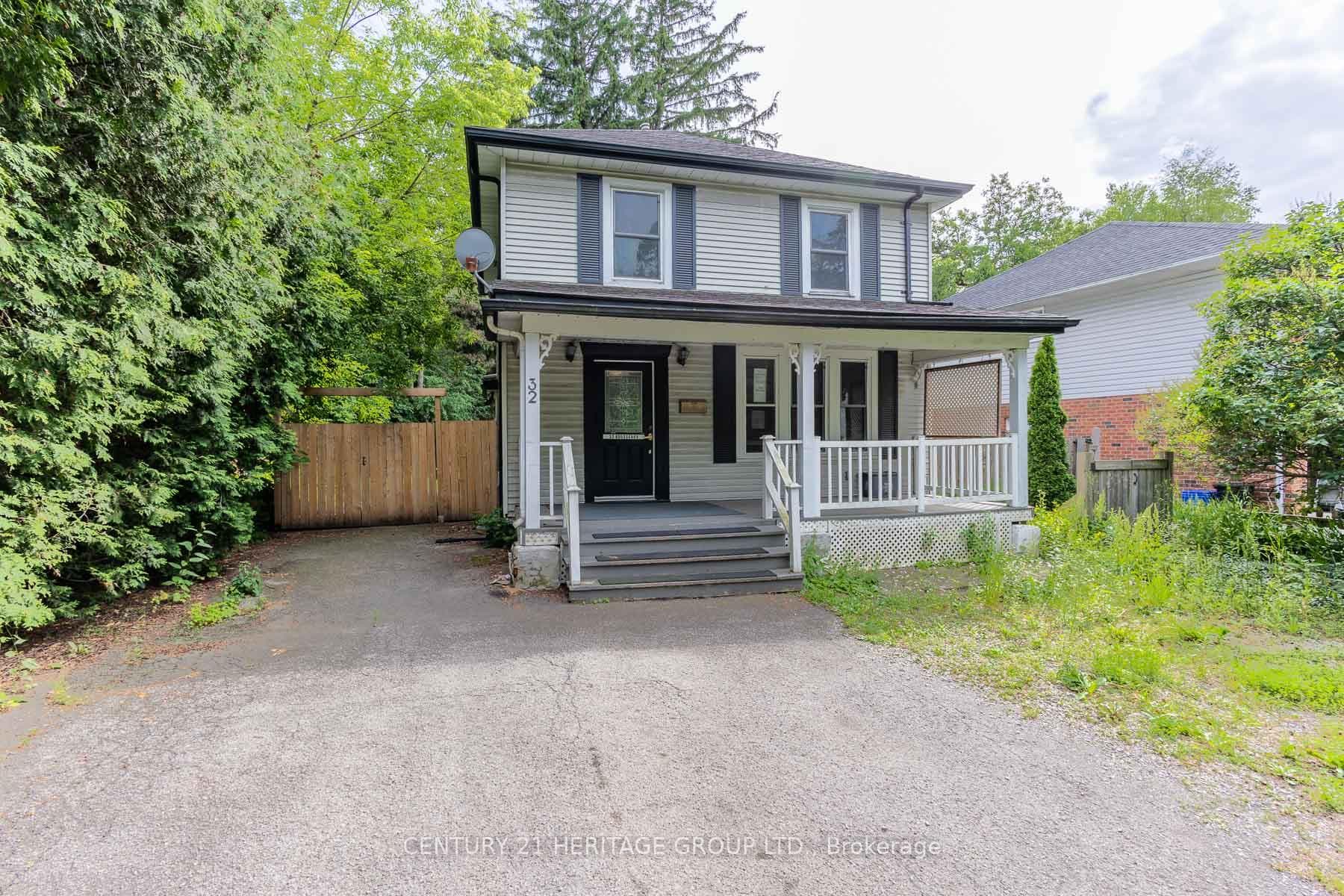 32 Rousseaux Street photo 2