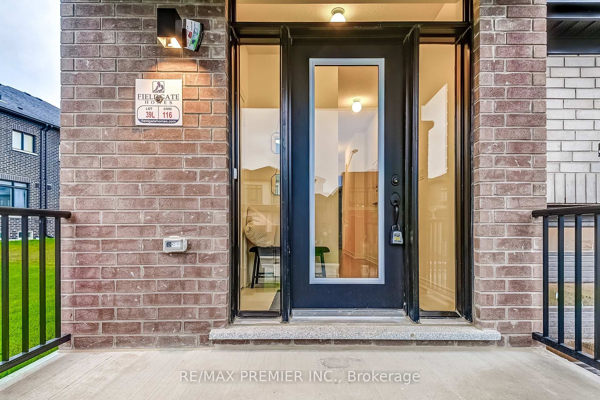 115 Armilia Place photo 5