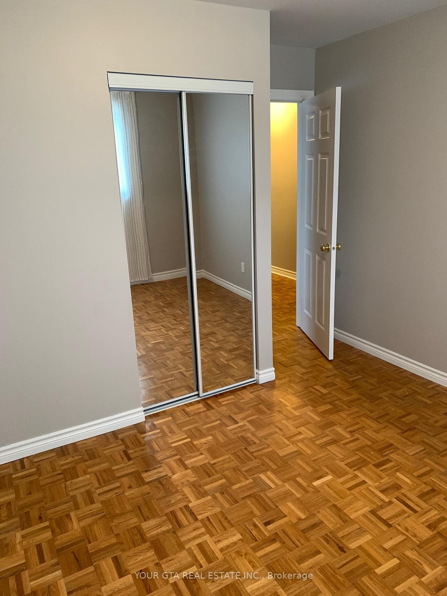 147 Bonham Blvd Boulevard Unit upper photo 13