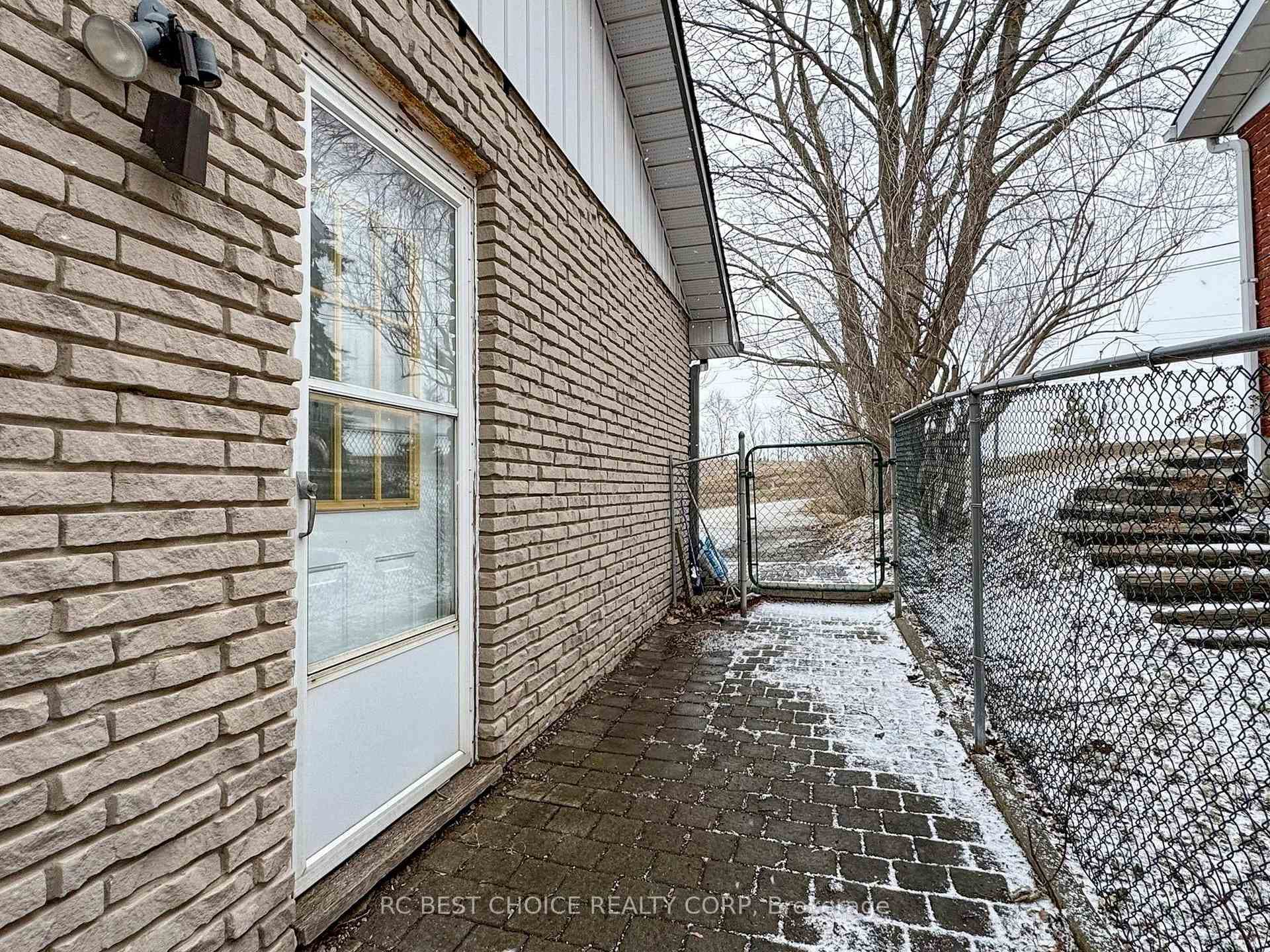 1377 old green Lane photo 42