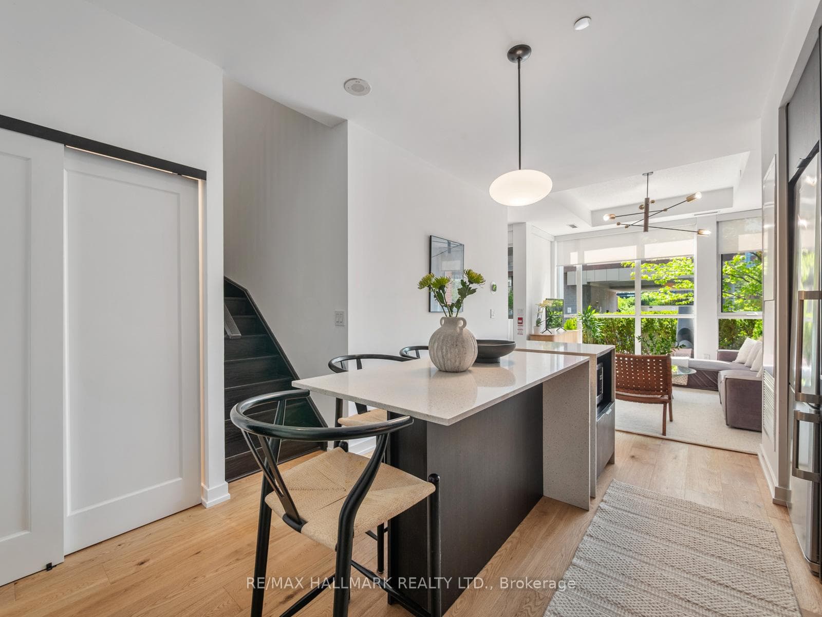 130 St David Street photo 13