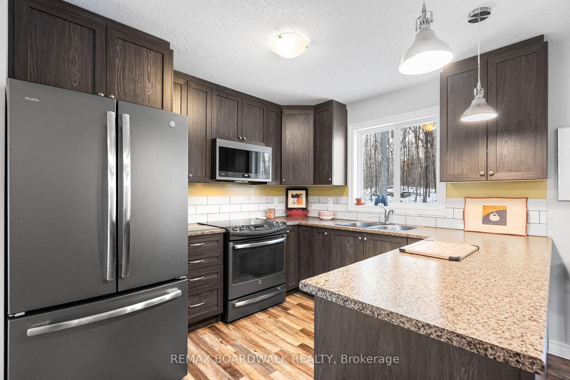 228 Stewart Gibson Road photo 18