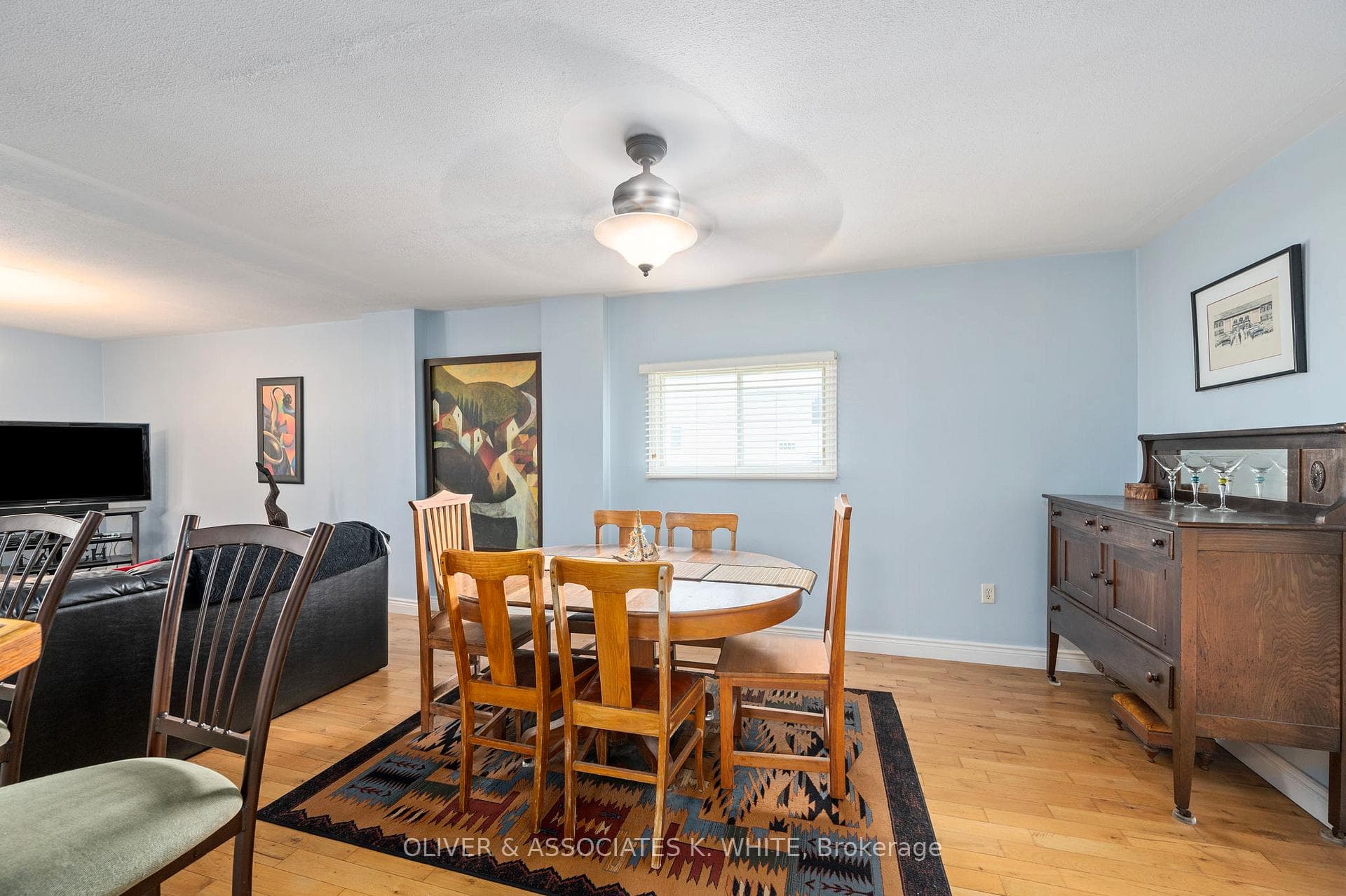 402 Edith Cavell Boulevard photo 10