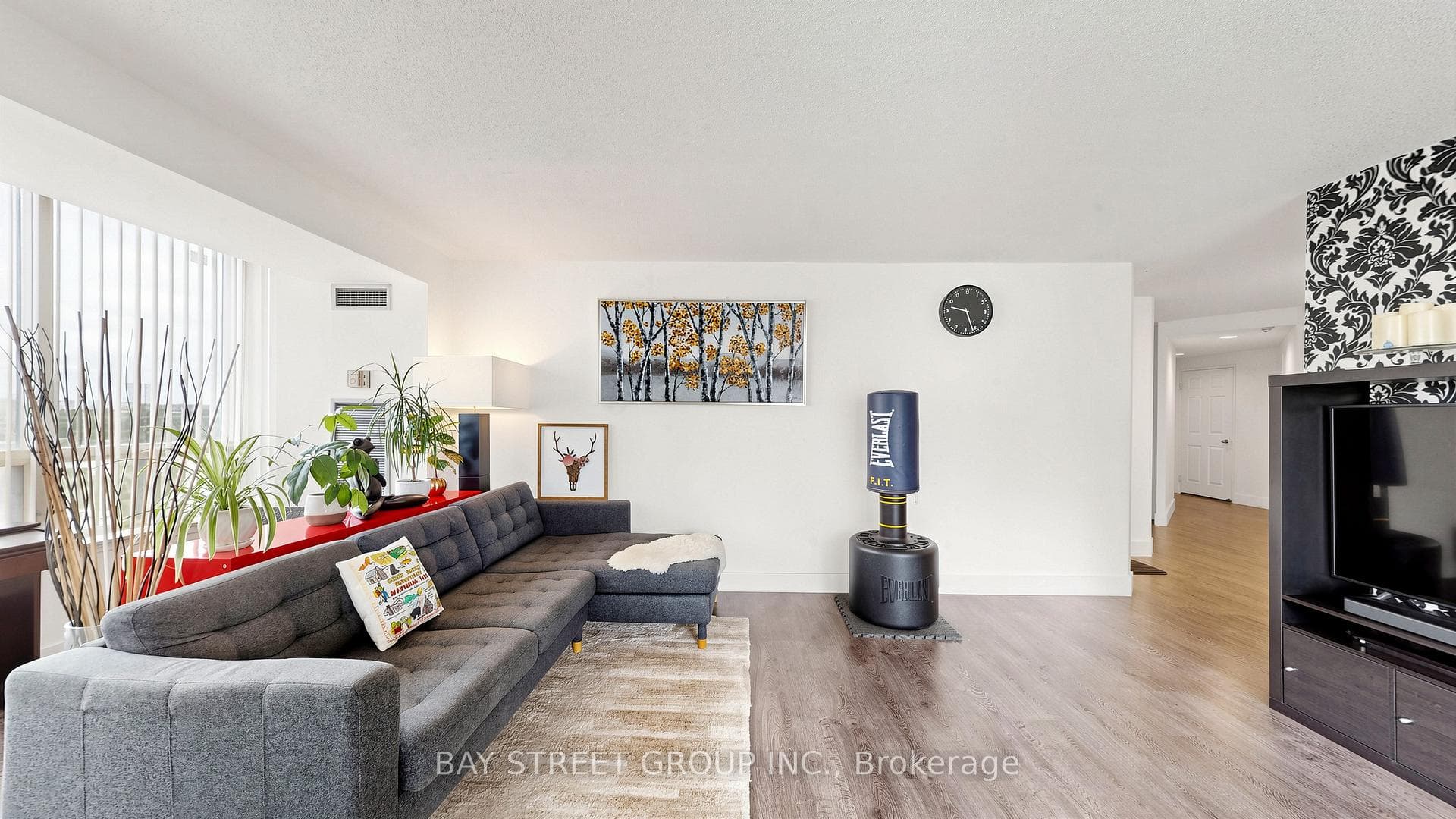 7 Bishop Avenue Unit 1416 photo 6