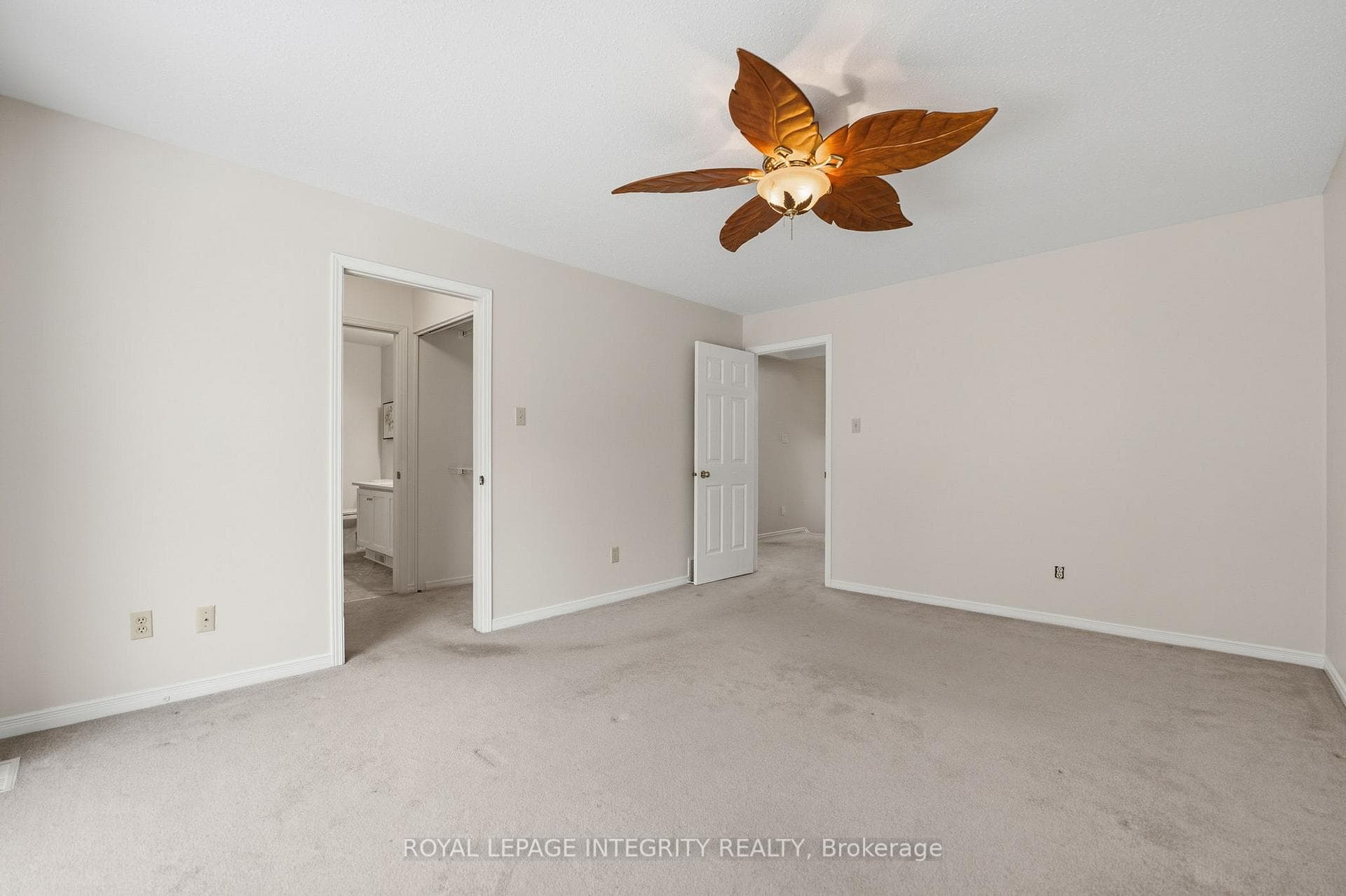23 Pemberton Crescent photo 32