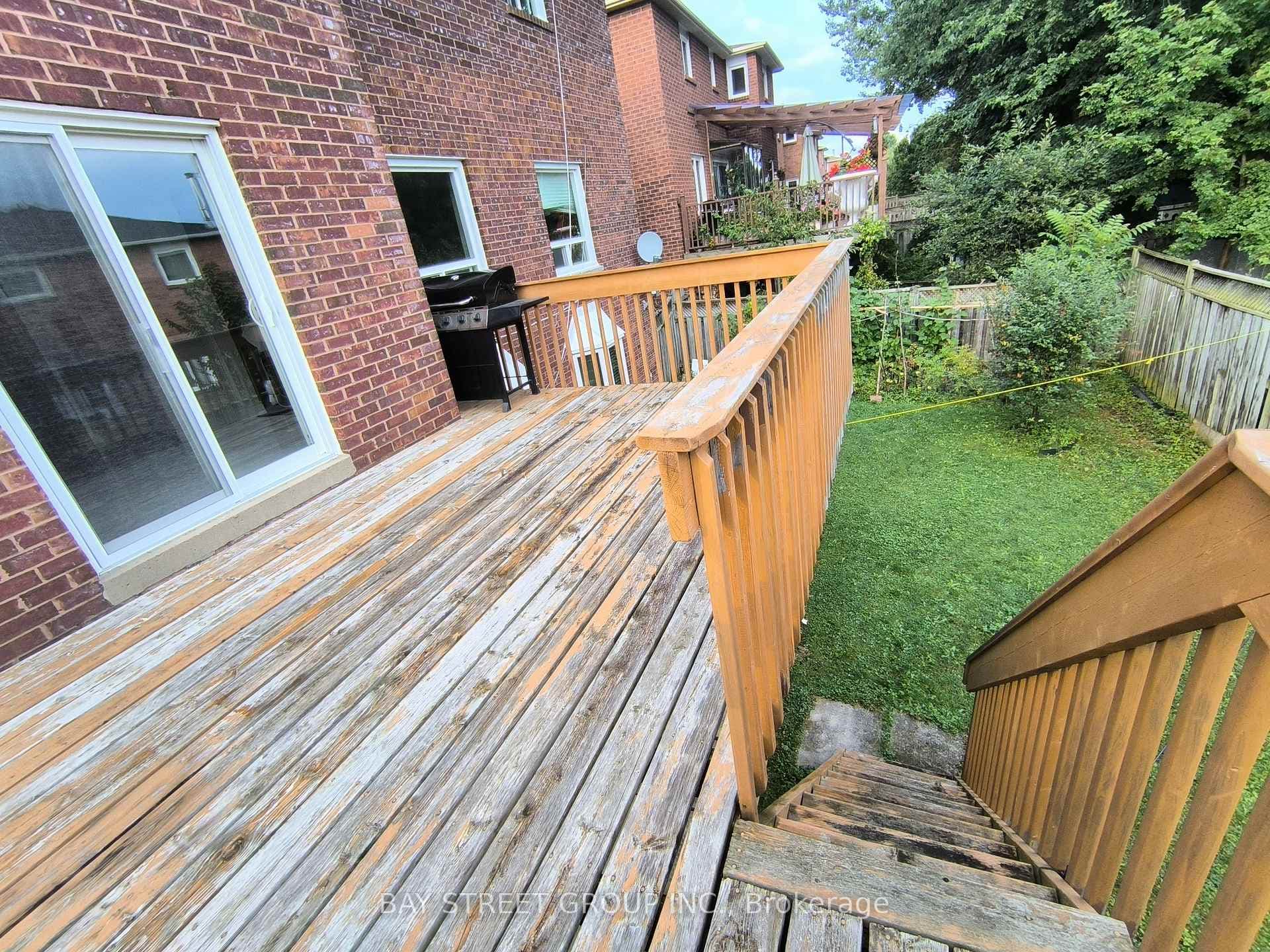 53 Viewmark Drive photo 17