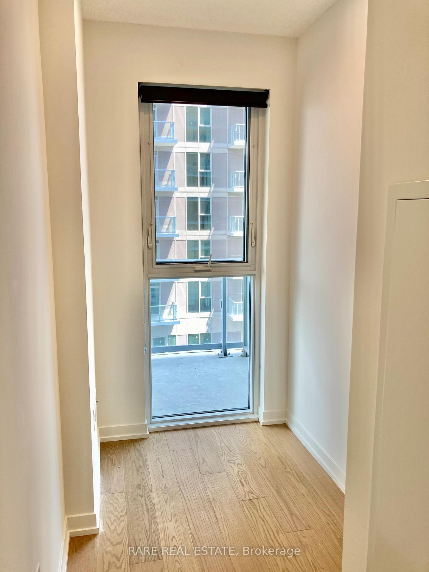 15 Lower Jarvis Street Unit 1412 photo 3