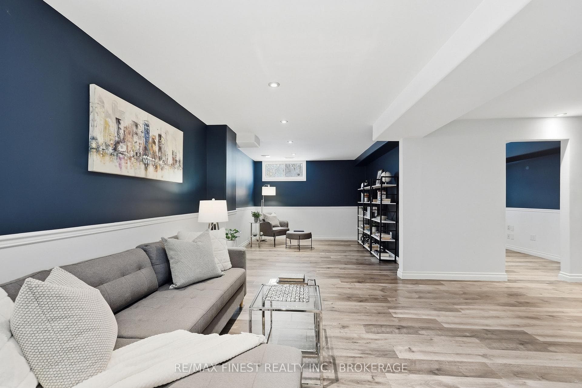 405 Fieldstone Drive photo 32