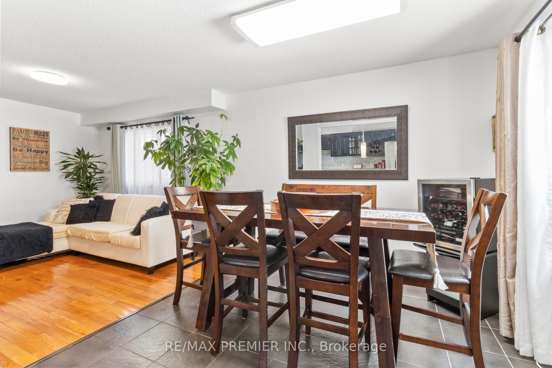 26 Ecclestone Drive photo 18