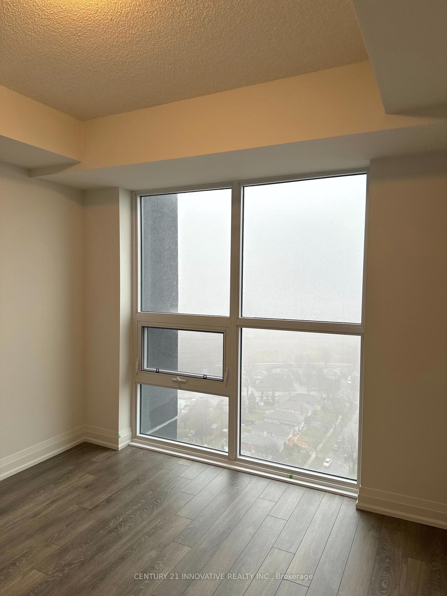 20 Meadowglen Place Unit 2305 photo 21