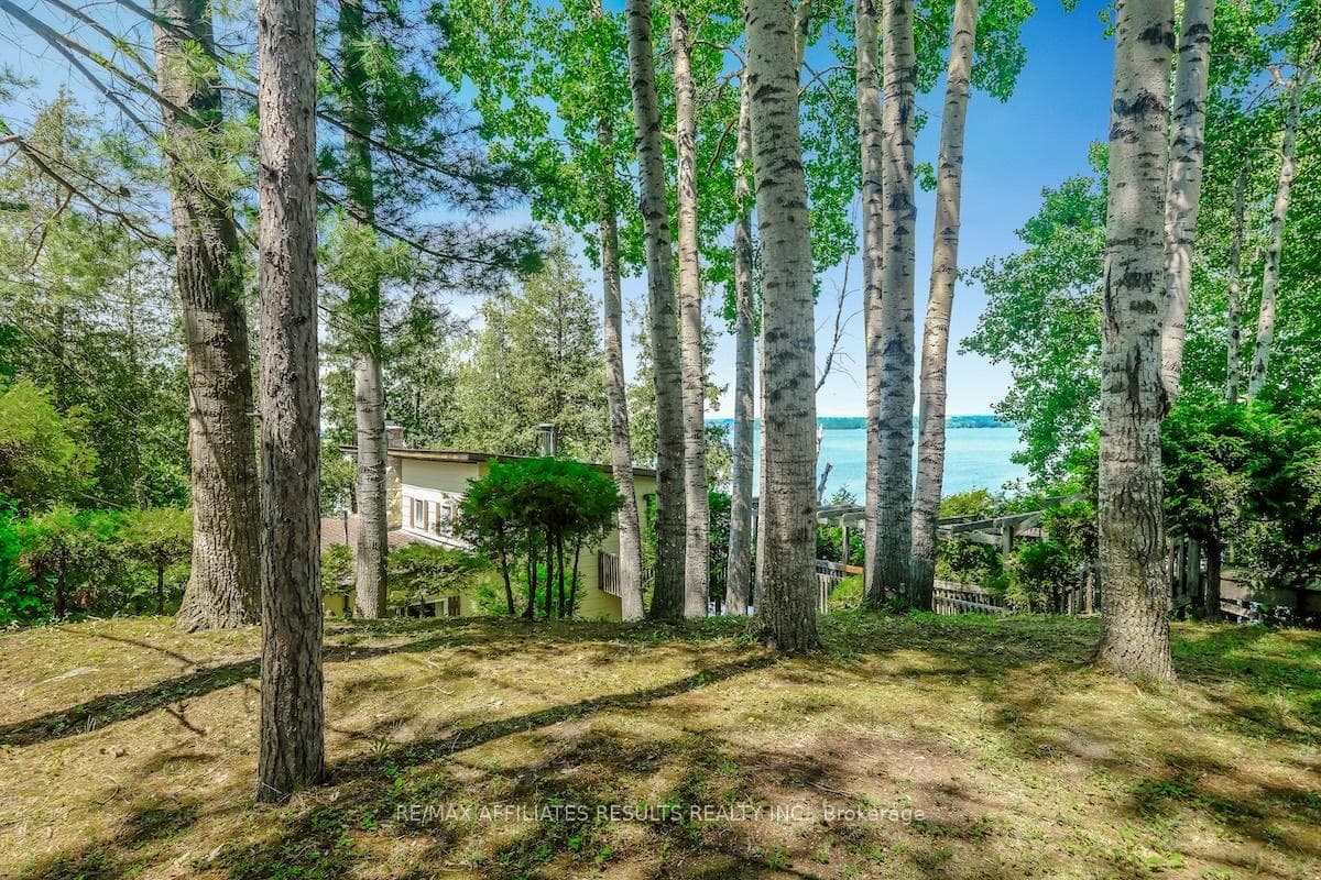 2130 B River Road photo 6