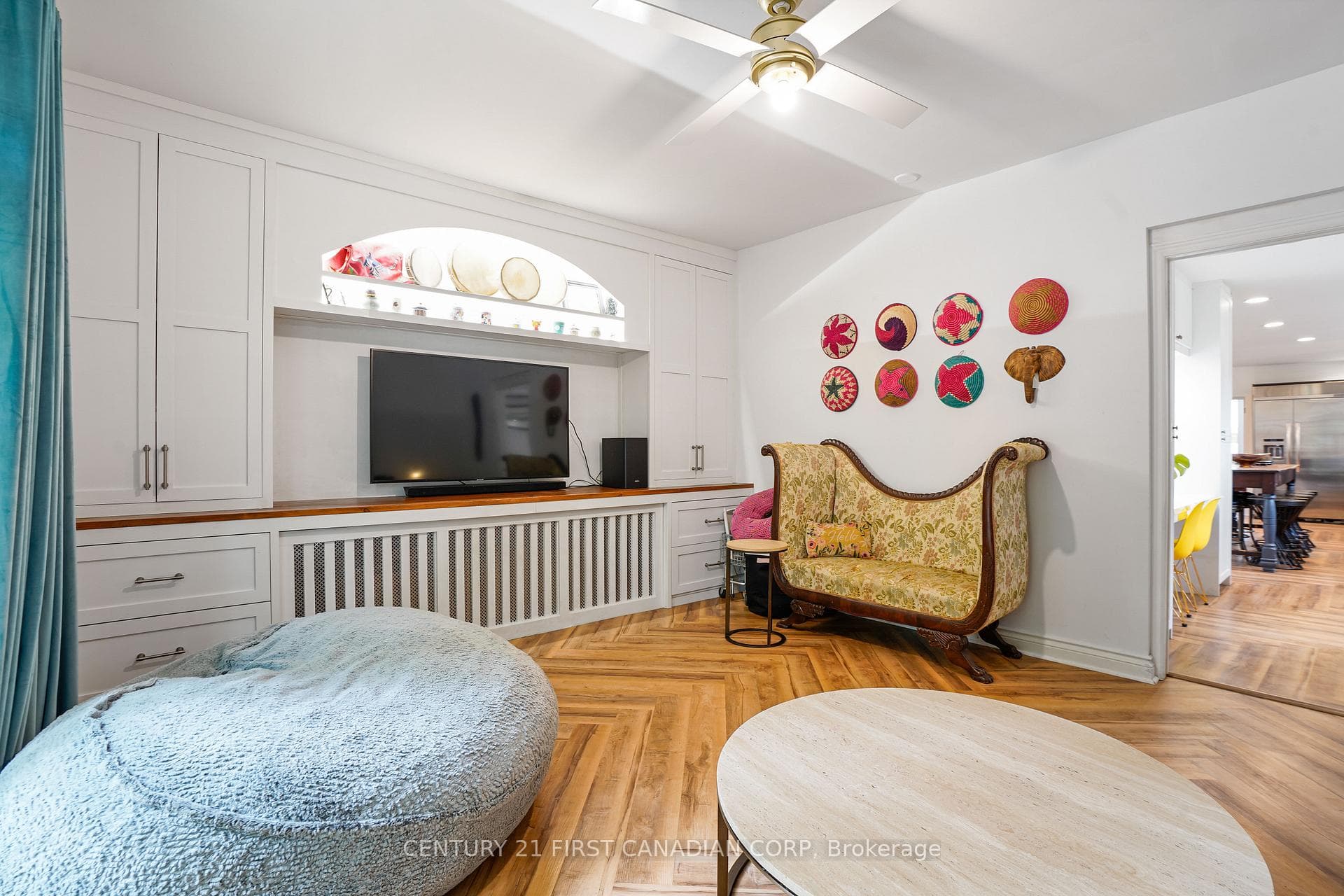 486 Princess Avenue photo 17