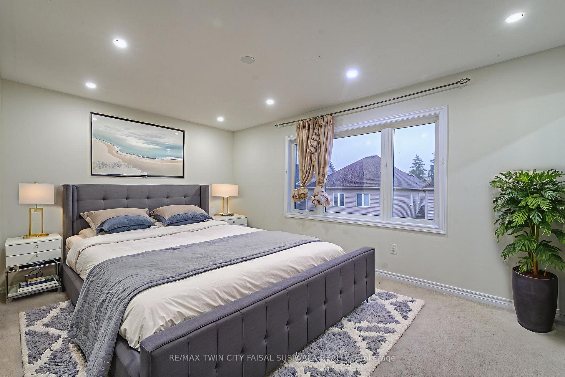 52 Weatherall Avenue photo 22