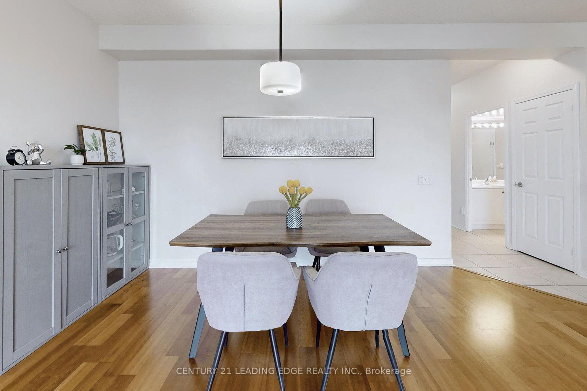485 Rosewell Avenue Unit 212 photo 10