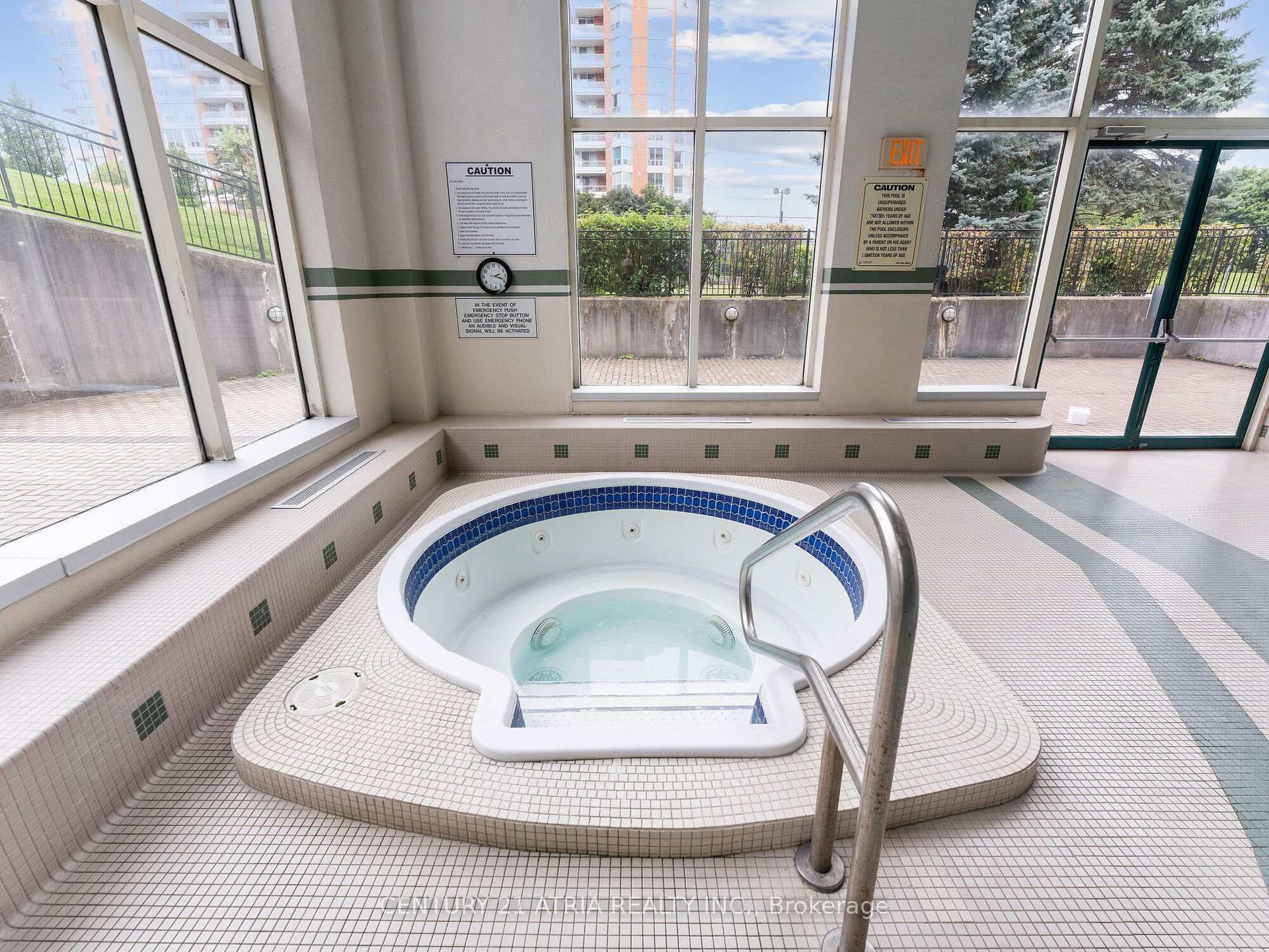 430 Mclevin Avenue Unit 1101 photo 34
