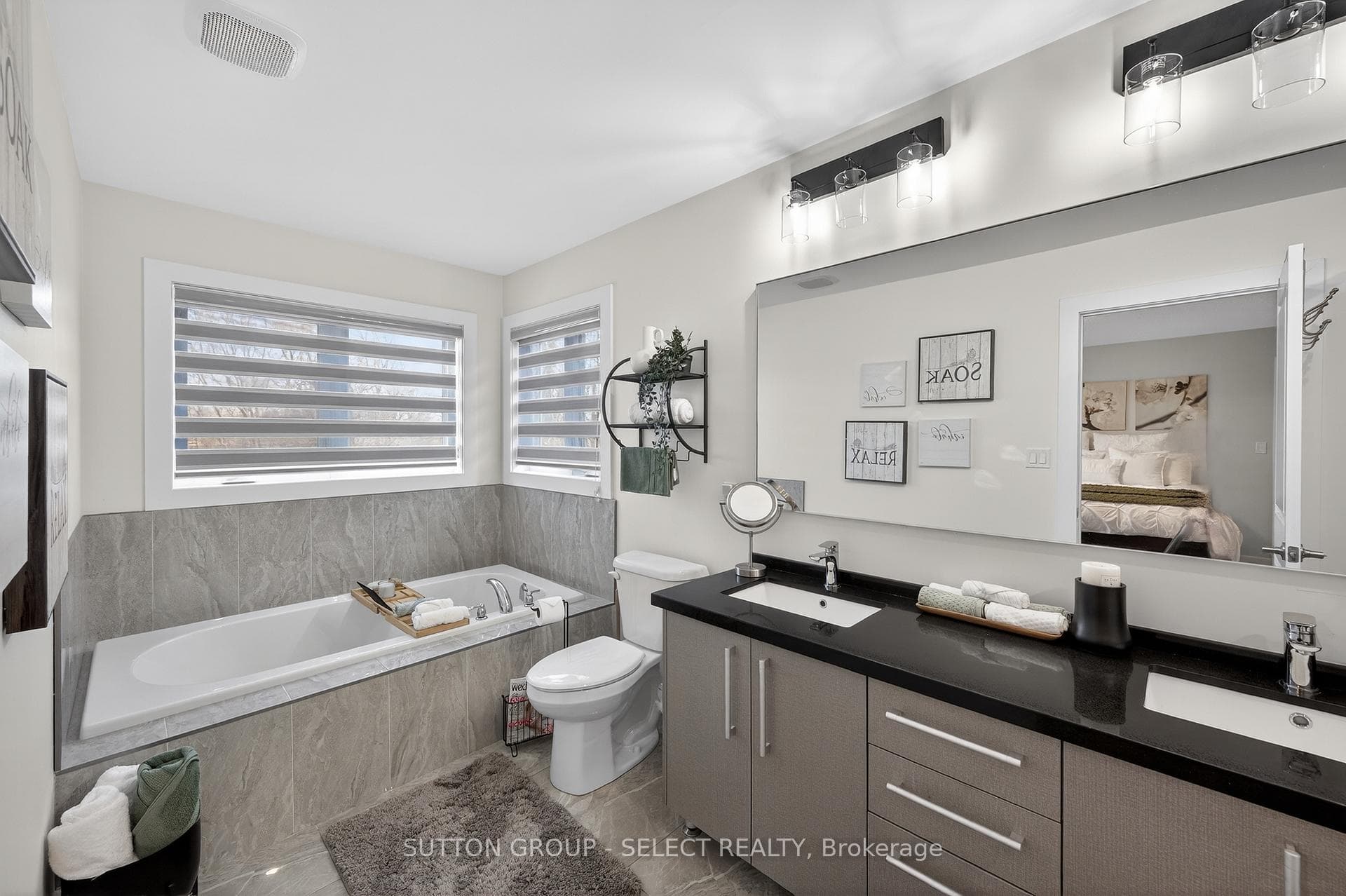 211 Union Avenue photo 20
