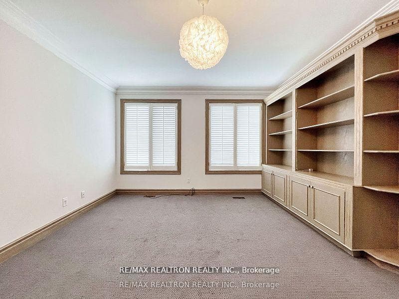 61 Arjay Crescent photo 28