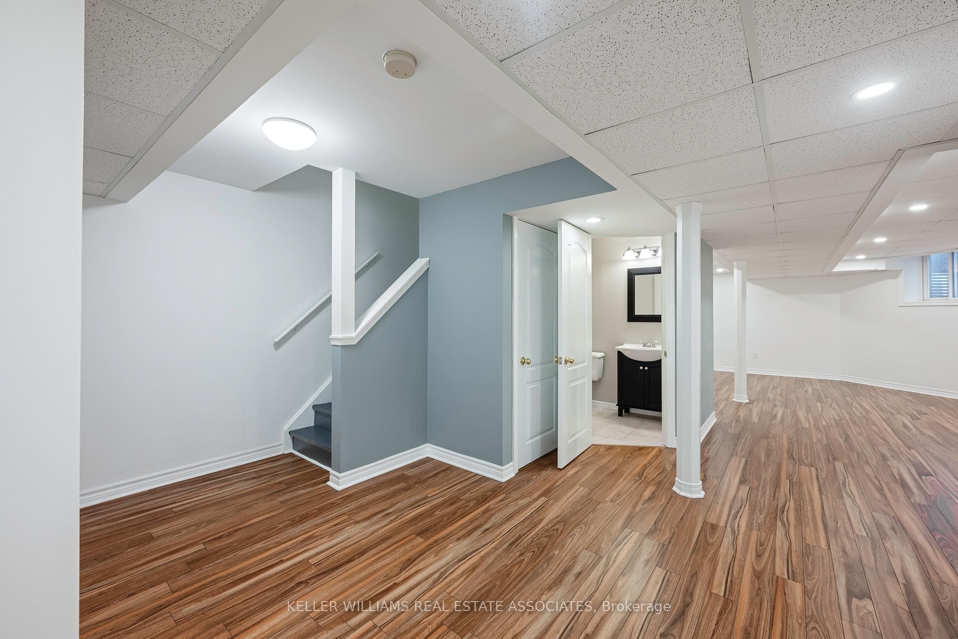 51 James Young Drive photo 31