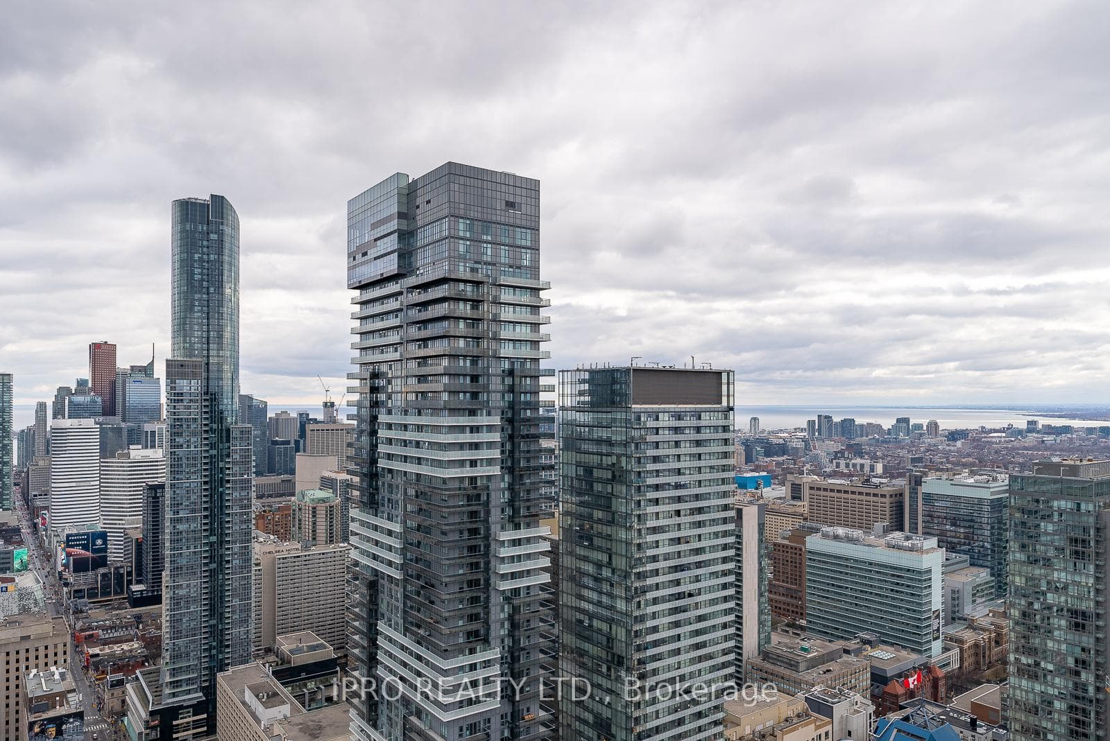 501 Yonge Street Unit 5209 photo 22