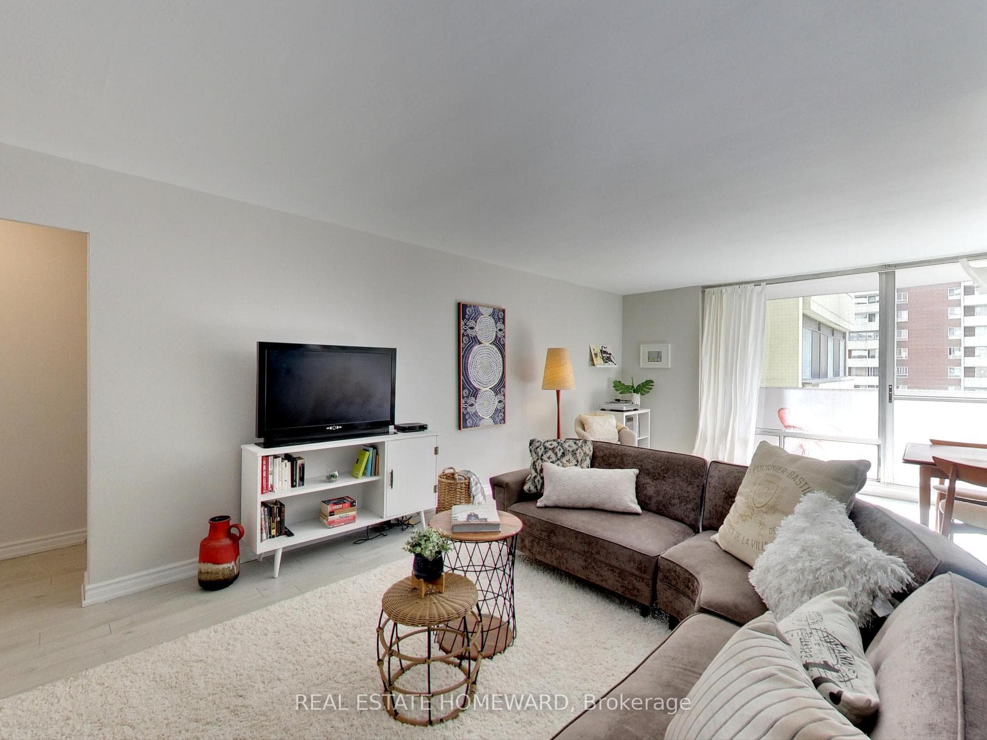 5 Massey Square Unit 1601 photo 12