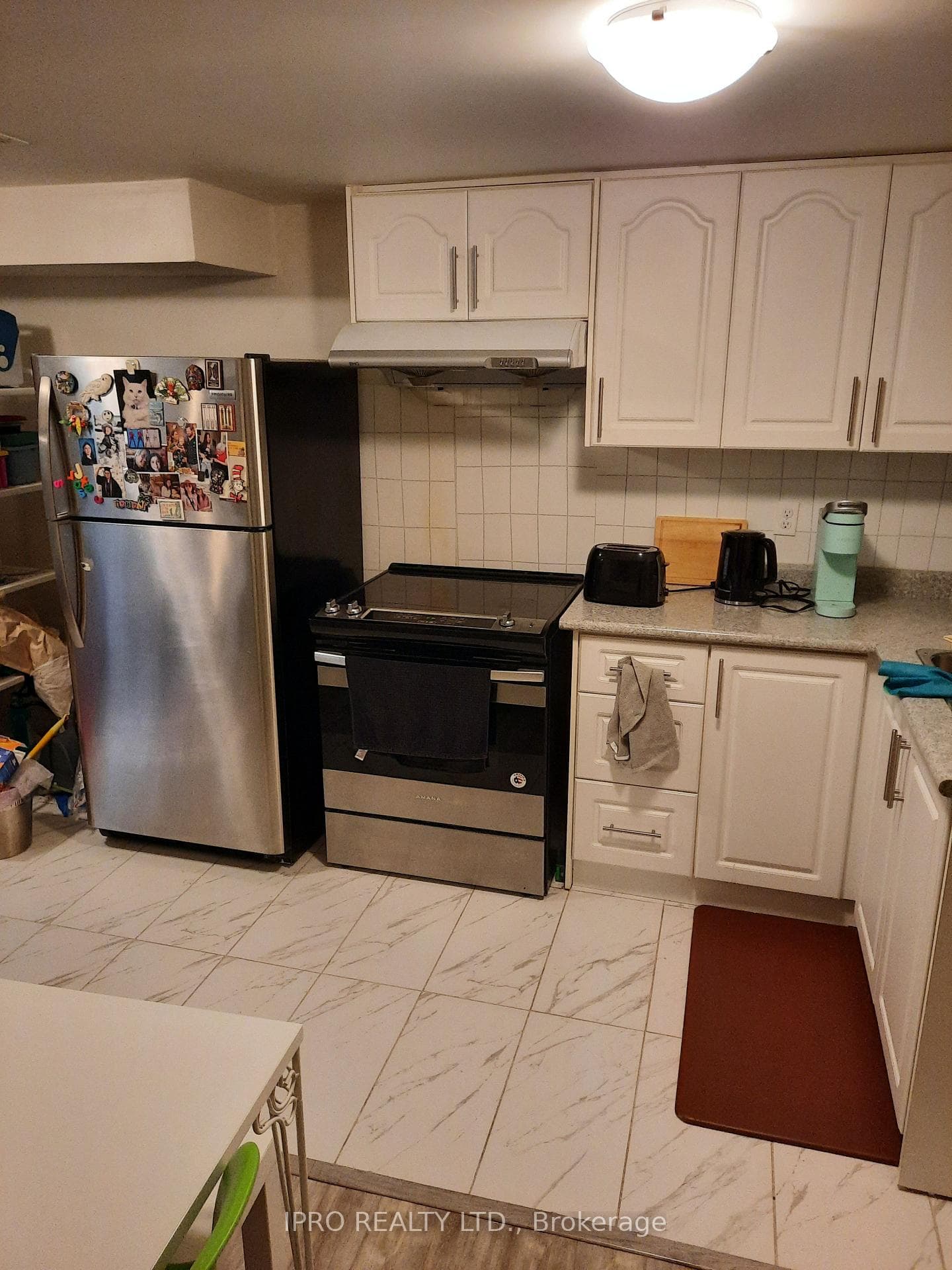 29 Savona Drive photo 2