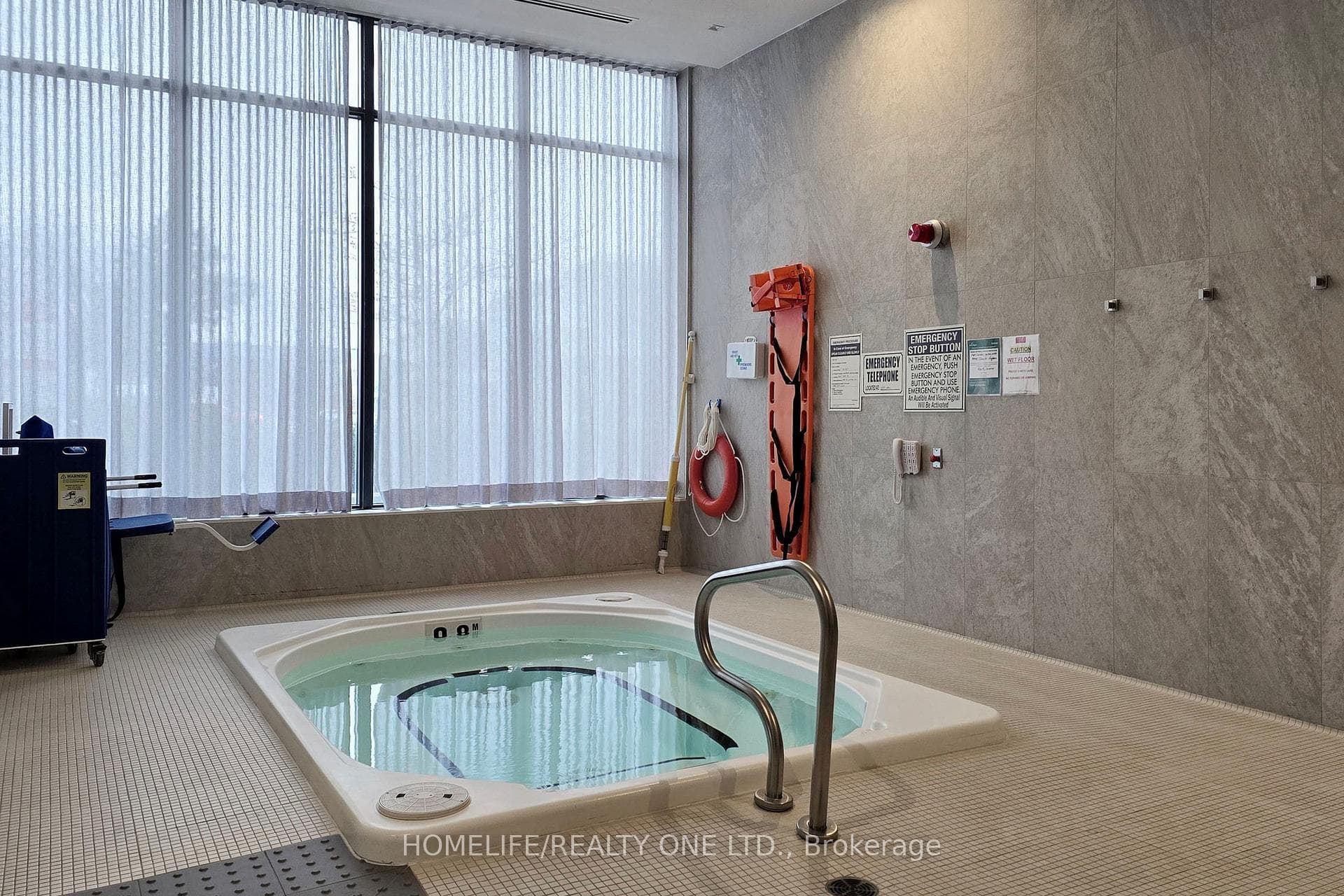 1050 Portage Parkway Unit TH#31 photo 38