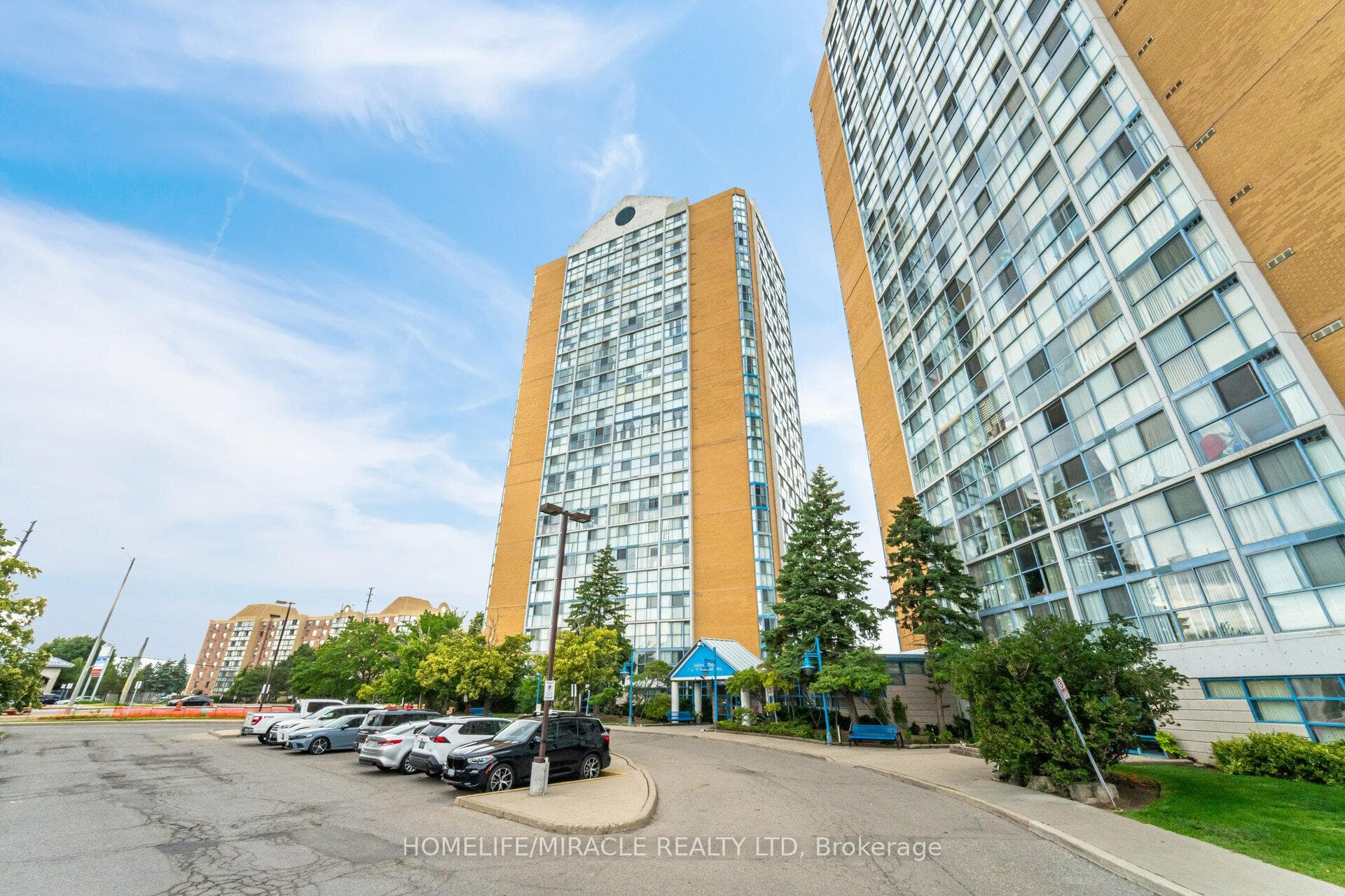 25 Trailwood Drive Unit 1506 photo 1