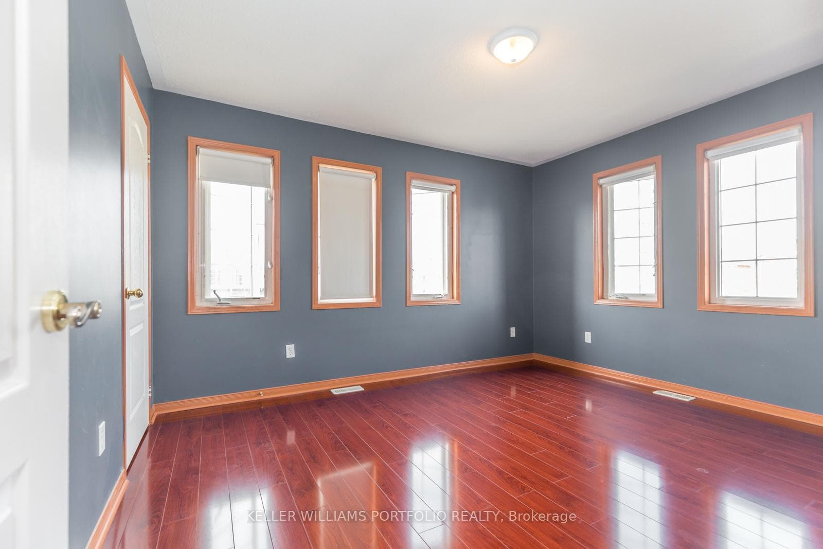 24 Conklin Drive photo 17