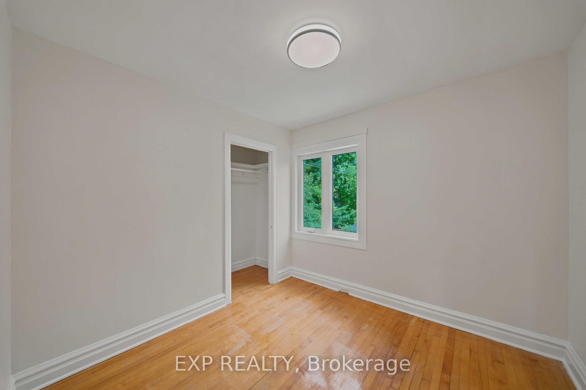 452 Sunnyside Avenue photo 19