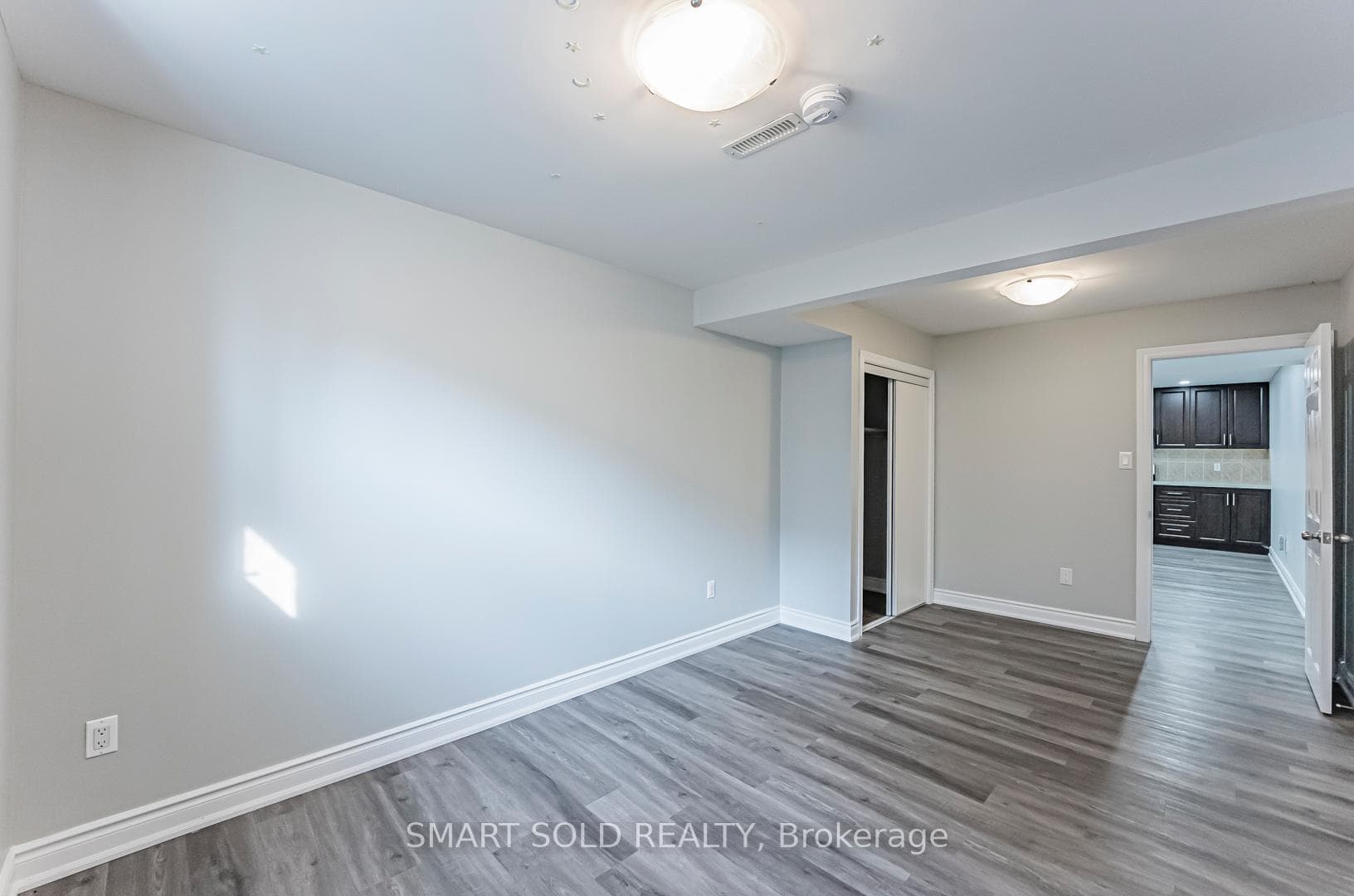 8412 Islington Avenue photo 35