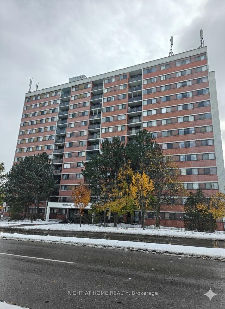 10 Tapscott Road Unit 1210 photo 1