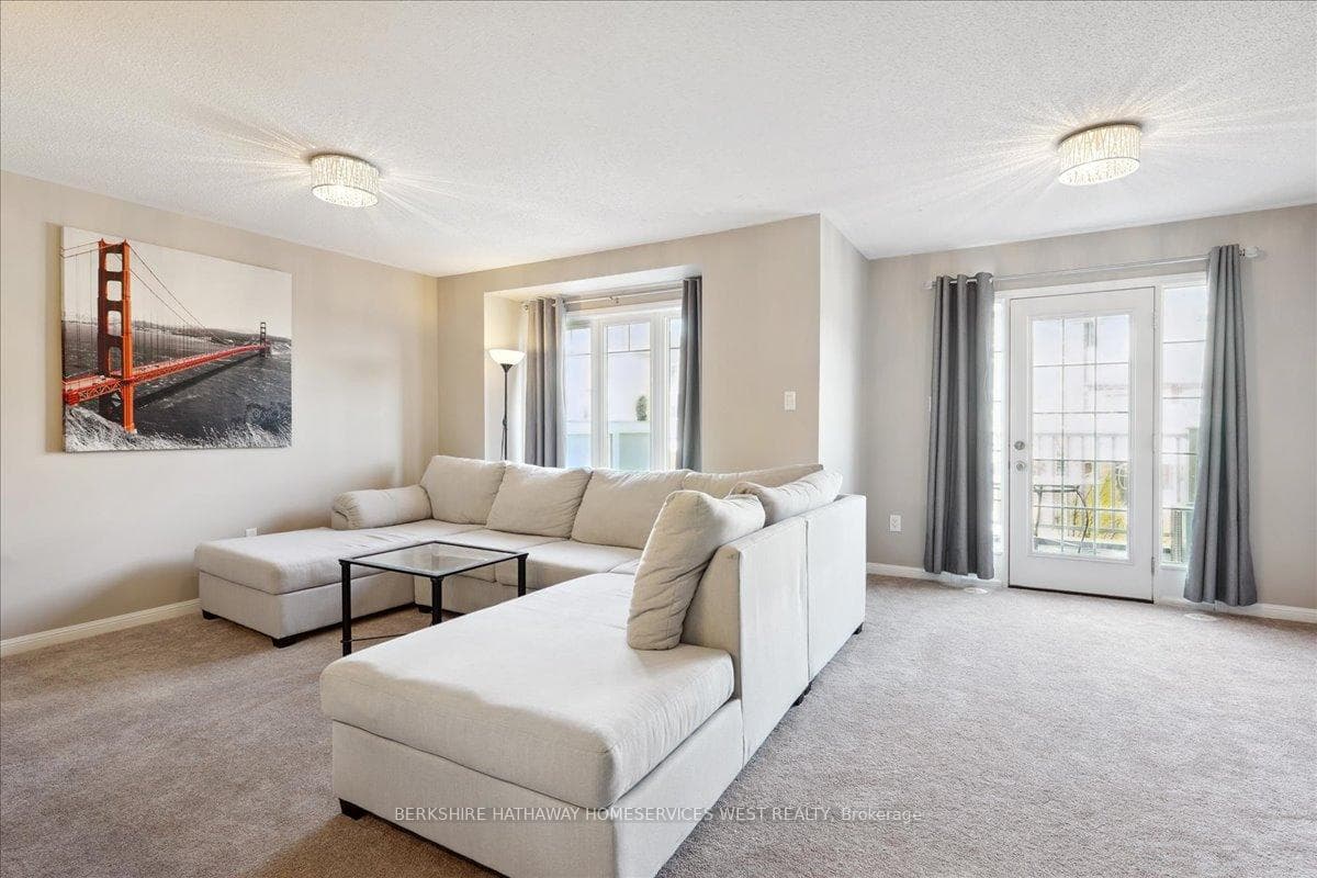 222 Septimus Heights photo 14