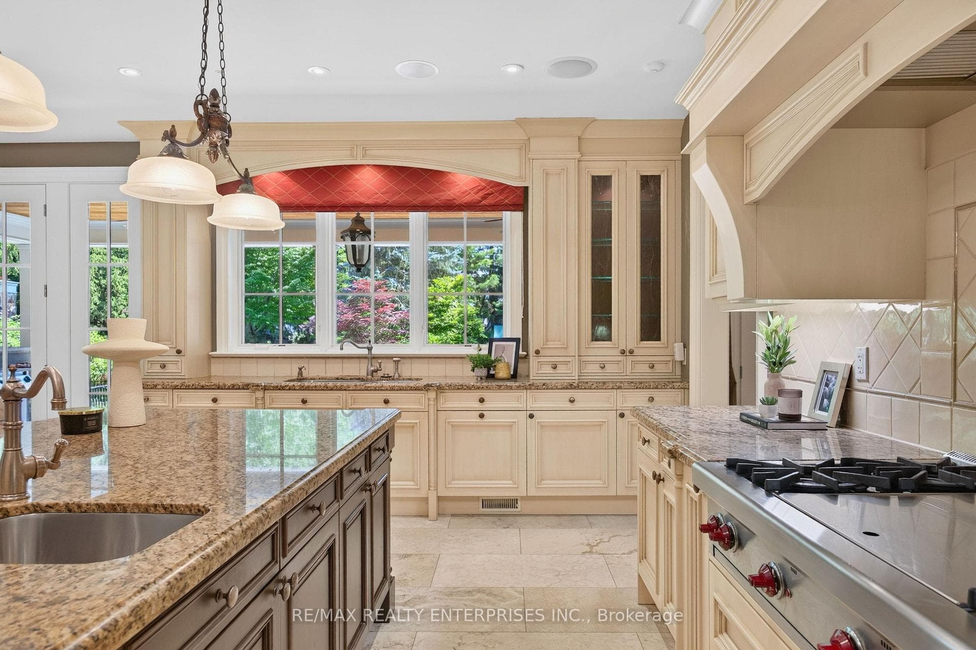 1396 Crescent Road photo 19