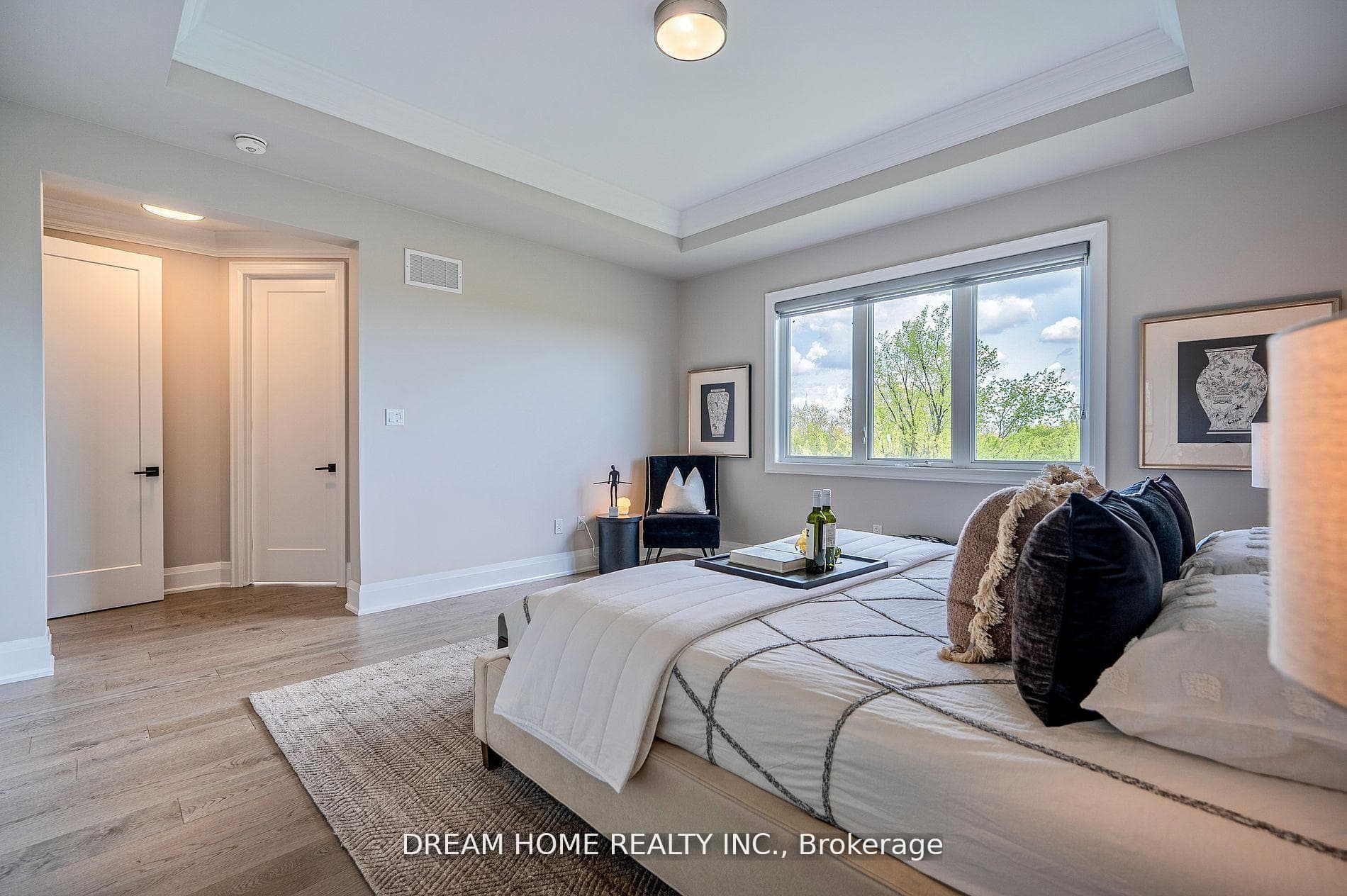 1420 Ford Strathy Crescent photo 21