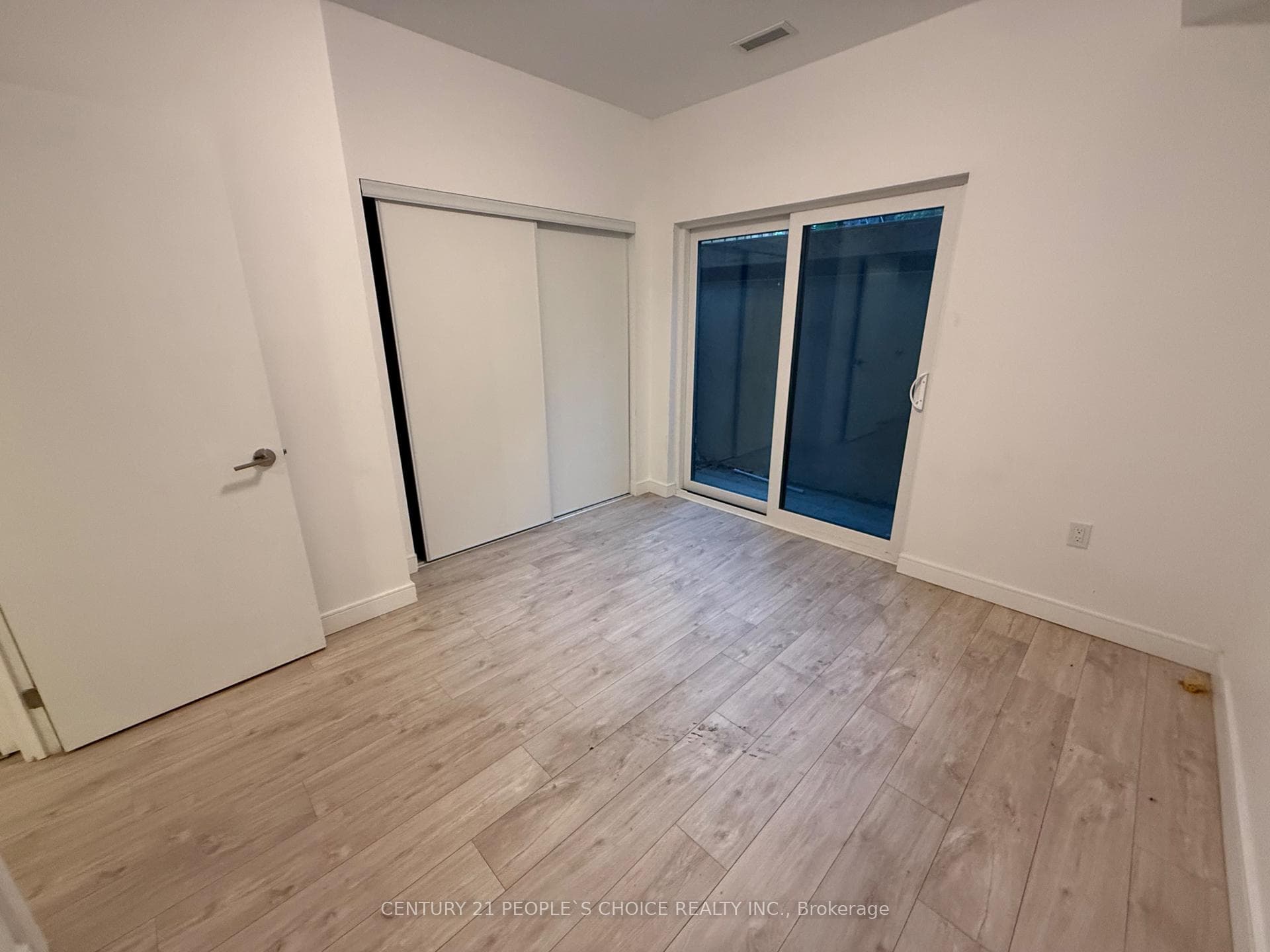 180 Clonmore Drive Unit 8 BLK F photo 13
