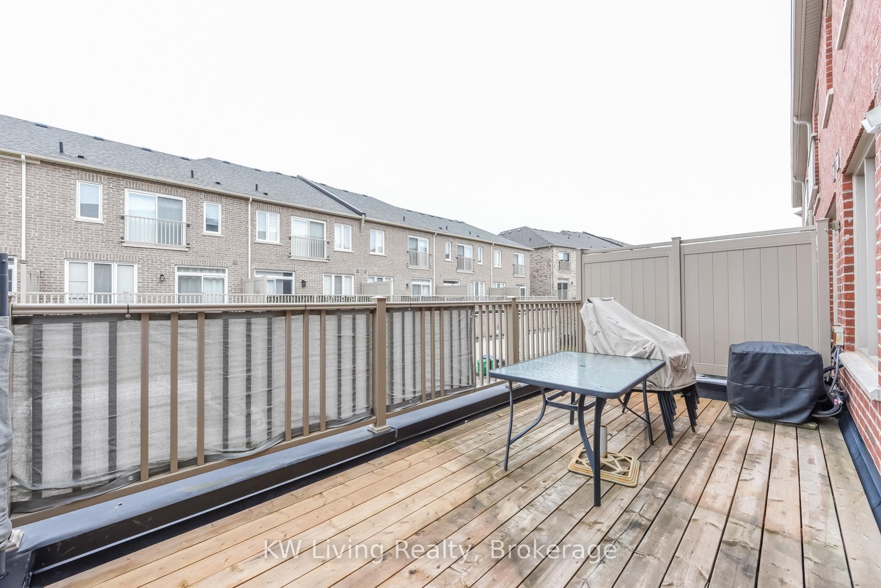 8593 Financial Drive photo 28